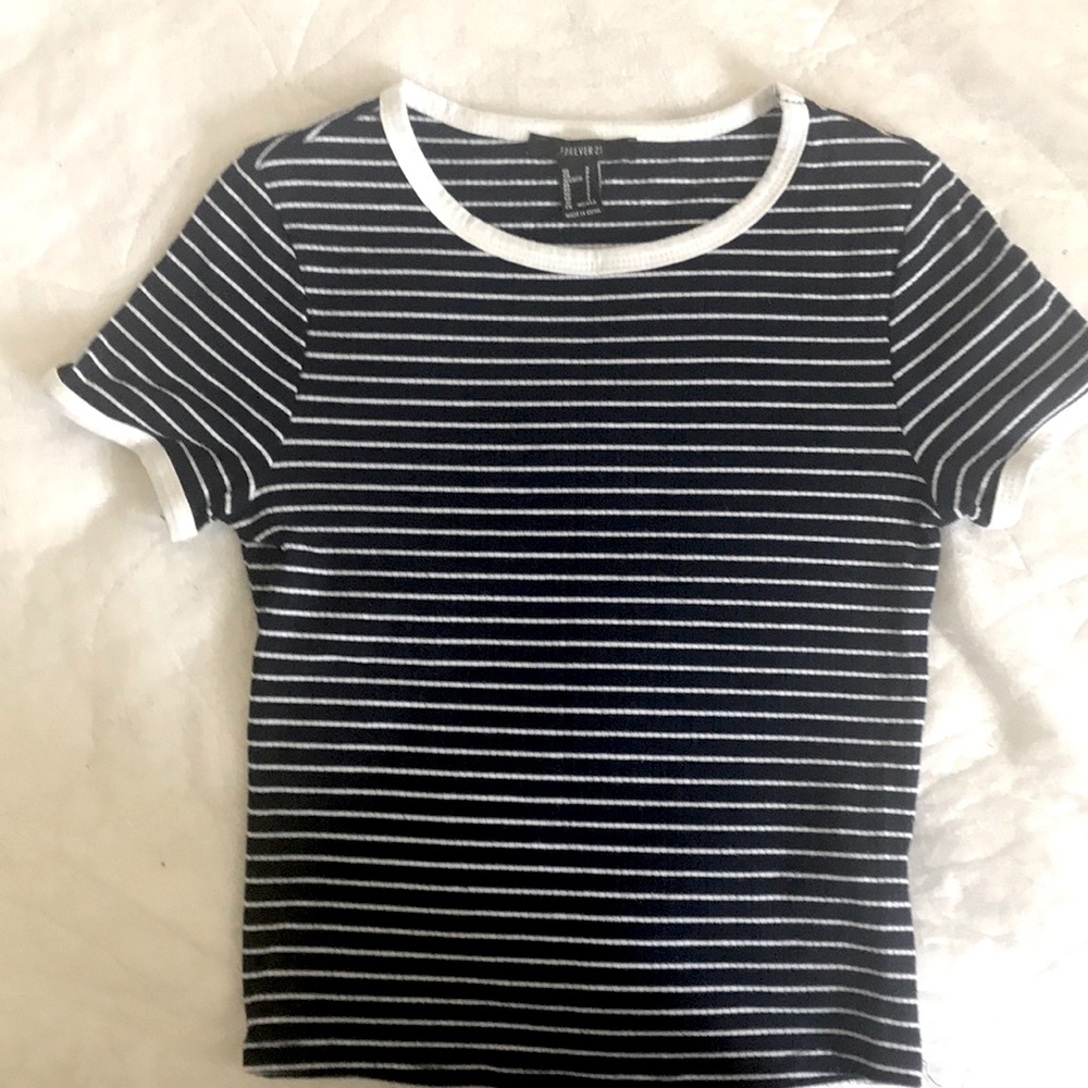 Stripped dark blue/black ribbed women’s tee shirt